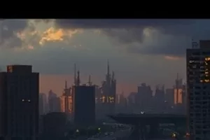 深夜剧场首页主推画面，蓝调灯影下的观影空间